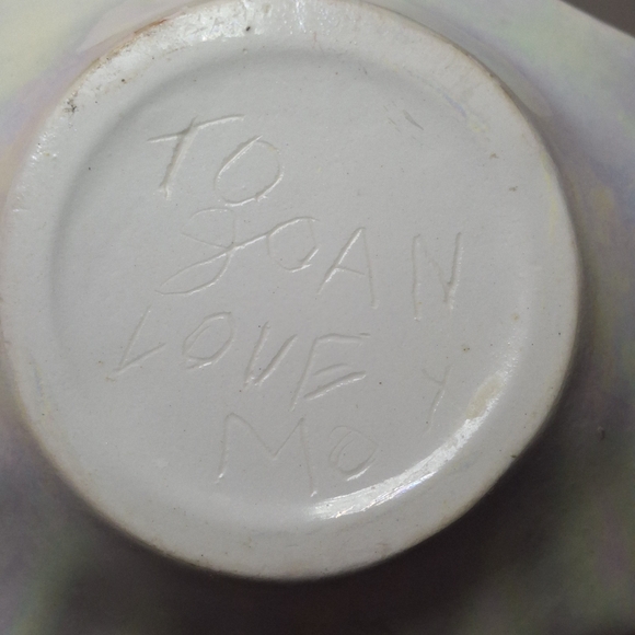 Iridescent Ceramic Dish with Engraving - Picture 4 of 5